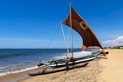 bateau plage negombo