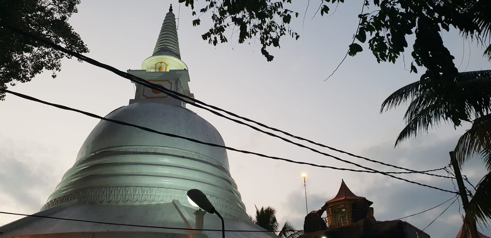 sri lanka authentique stupa bouddhiste