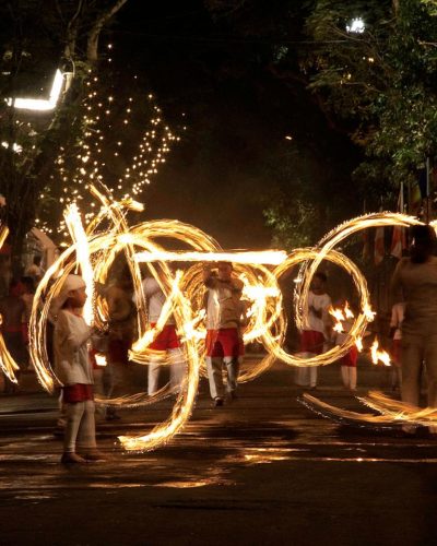 perahera-danseurs